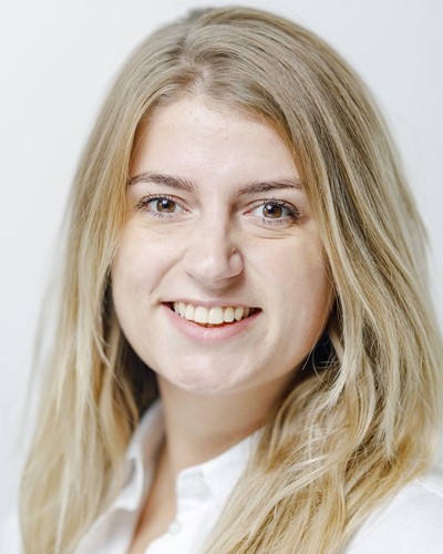 Evelien De Beer